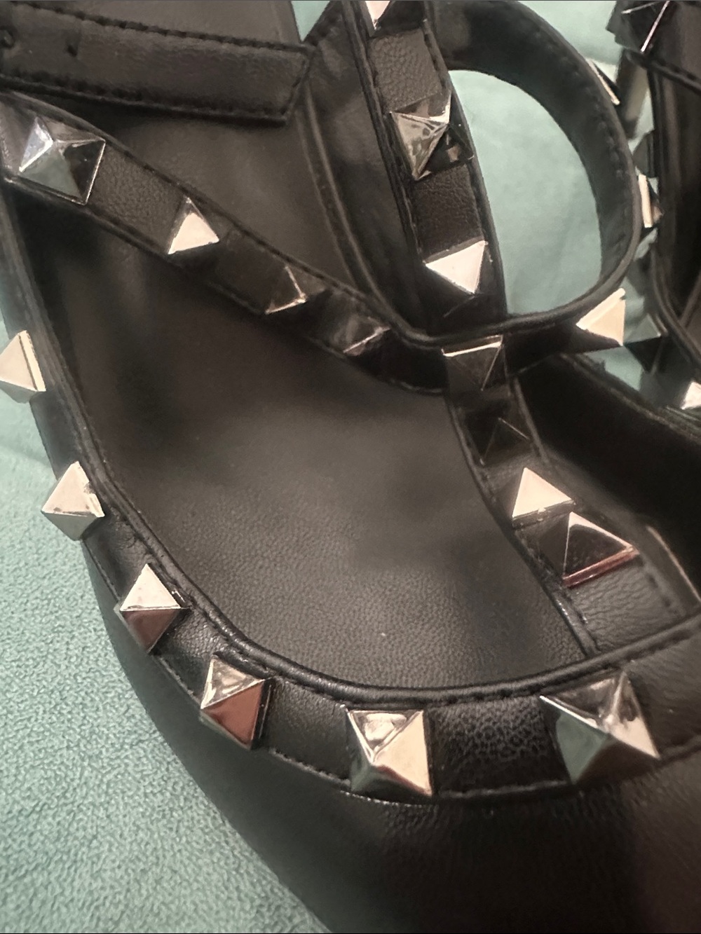 Valentino Garavani 100mm Calfskin Nappa Rockstud Caged High Heels EU 38 / US 8 - Picture 8 of 8